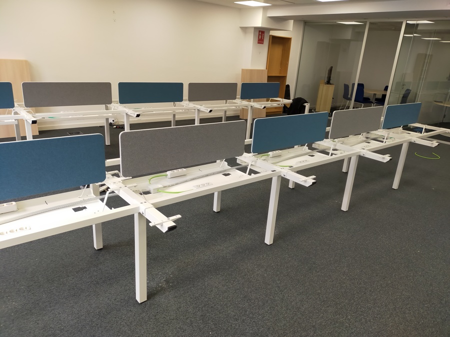 Puesto de trabajo de una oficina