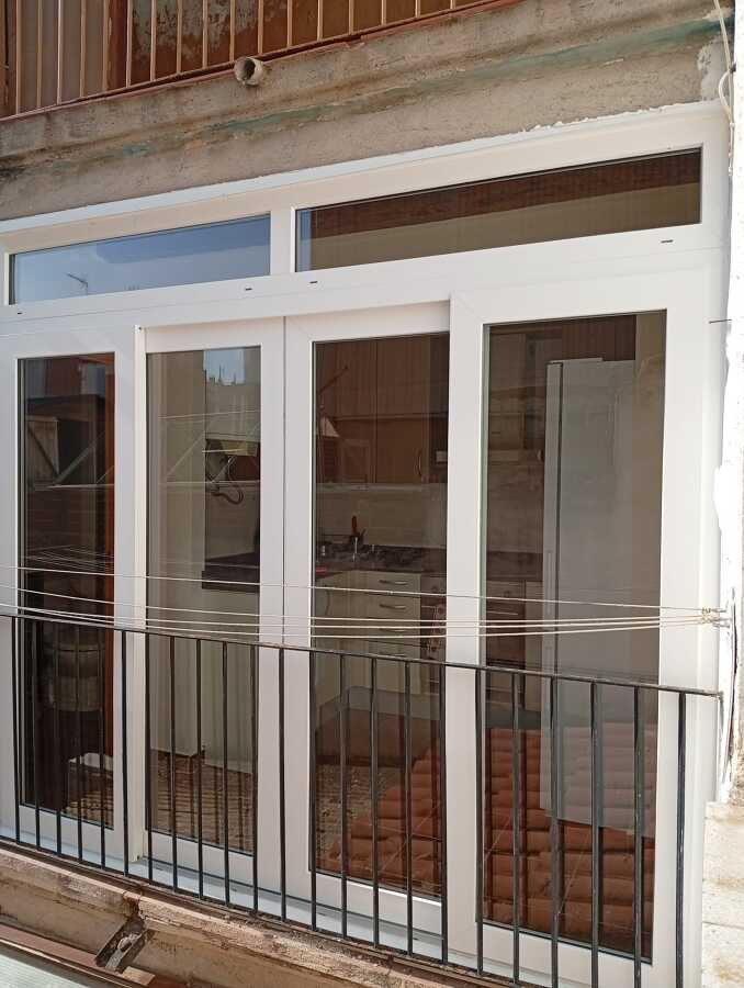 BALCONERA 4 HOJAS CON FIJO SUPERIOR