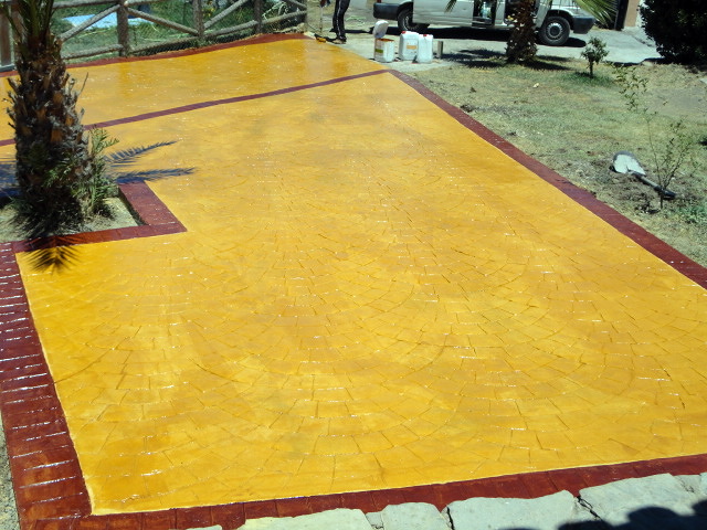 LA ZARZUELA,ZAHARA DE LOS ATUNES(CADIZ)