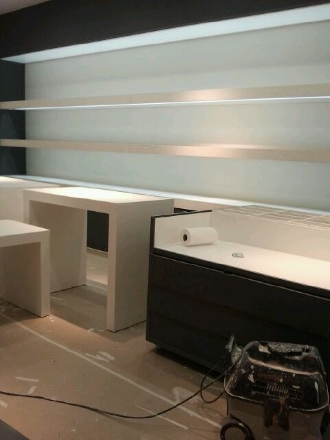 LACADO DE MUEBLES EN TIENDA MISAKO