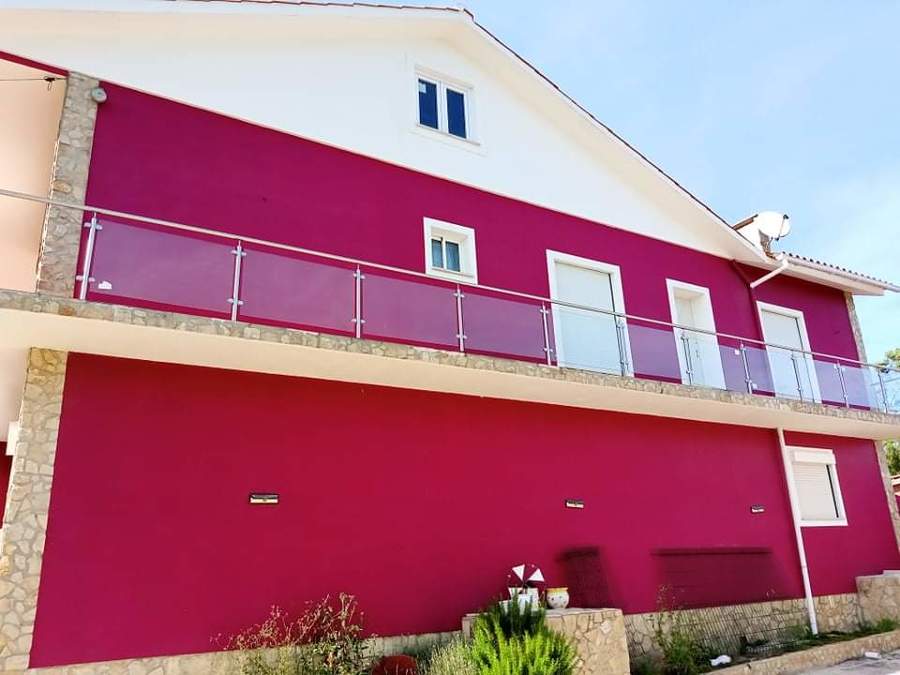 FACHADA DE VIVIENDA Y PINTURA