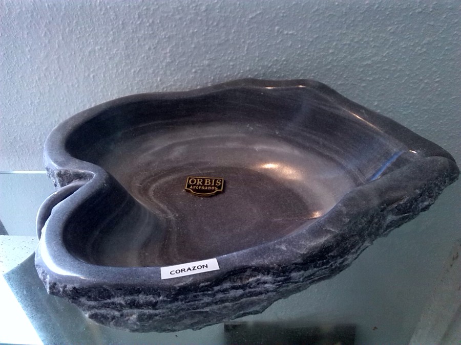 LAVABO MODELO CORAZON