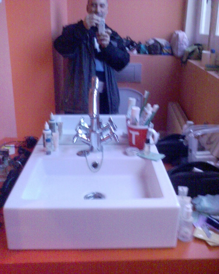 LAVABO SOBRE ENCIMERA