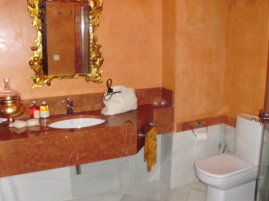 Lavabos mármol  colores colgados