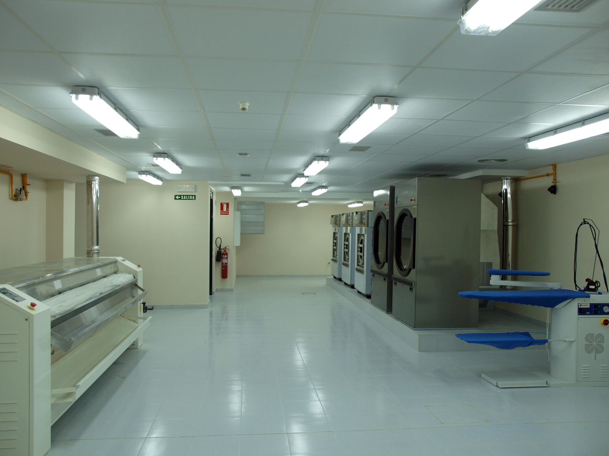 LAVANDERIA PERSONALIA