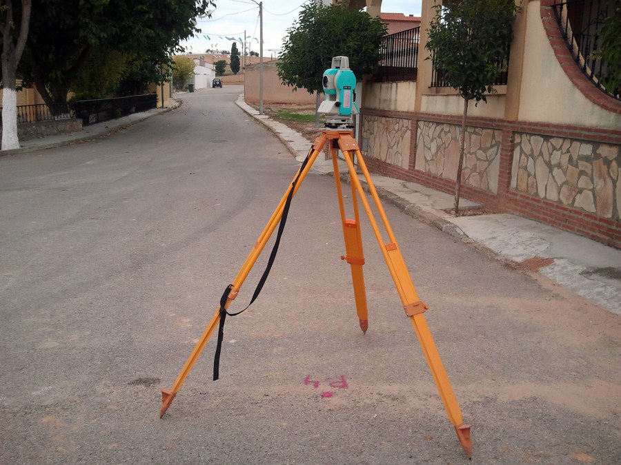 Levantamiento topográfico en urbana