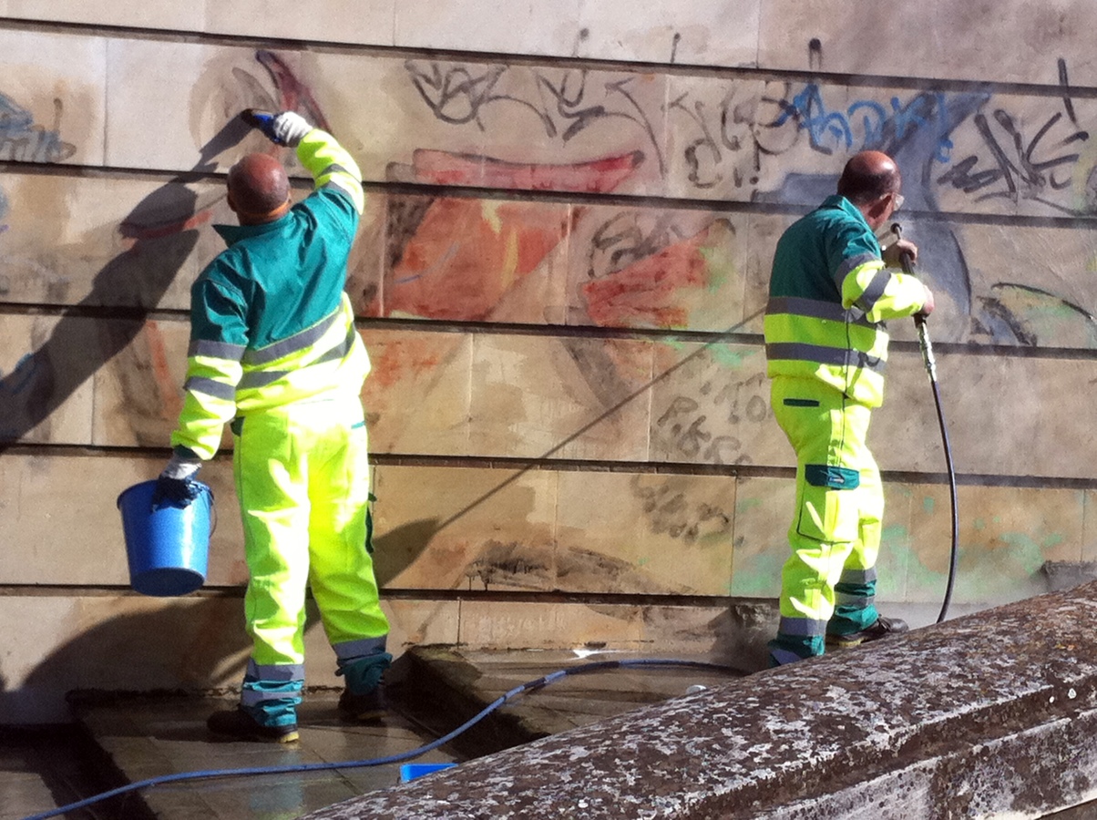 Limpieza de graffitis