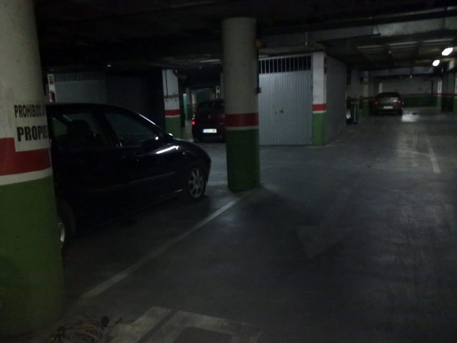 limpieza de parking de 4500m2