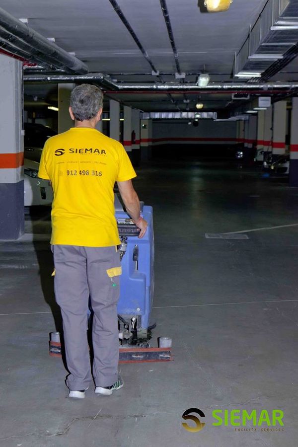 limpieza profesional de garajes