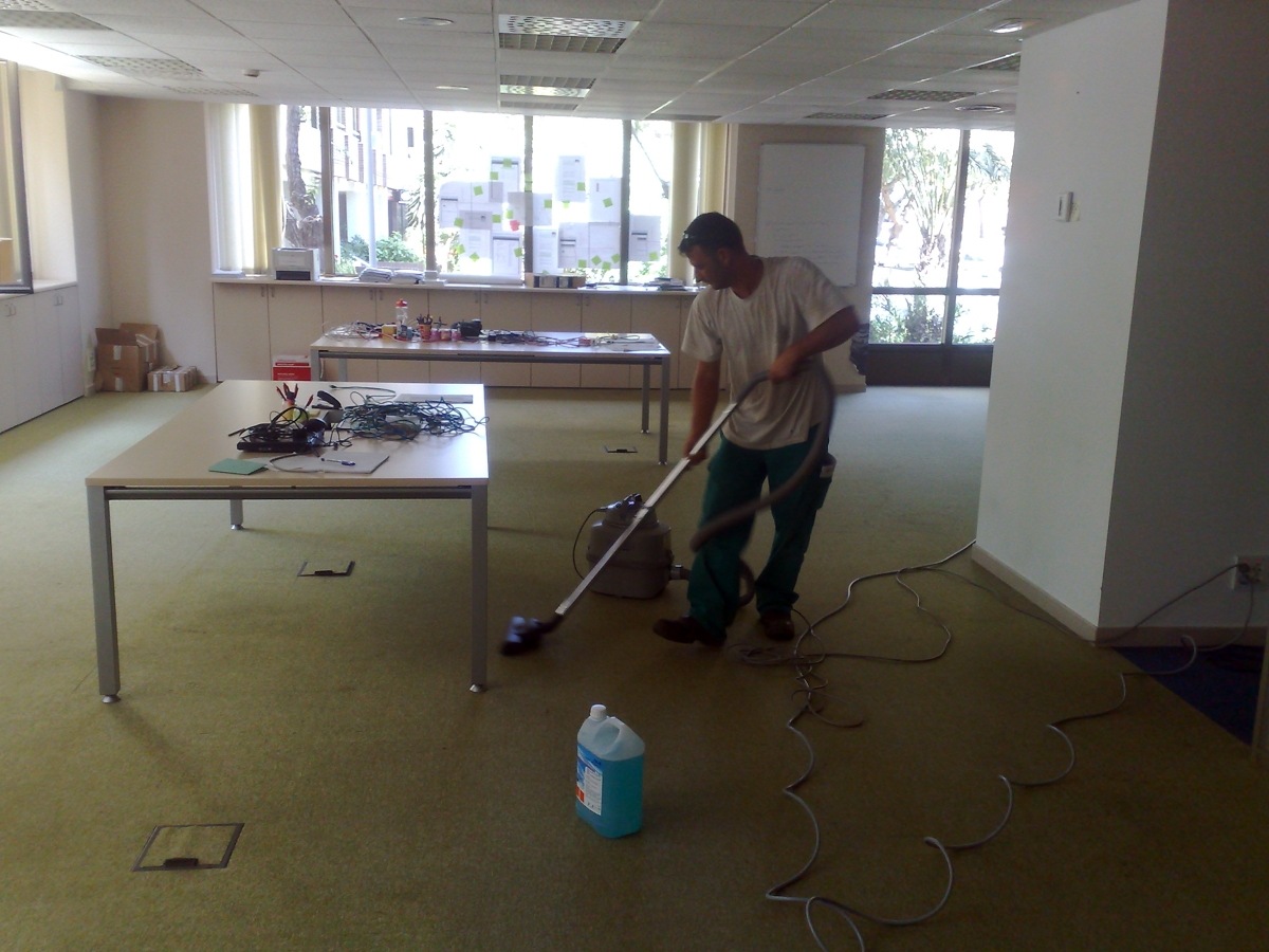 Limpieza superficies de moqueta