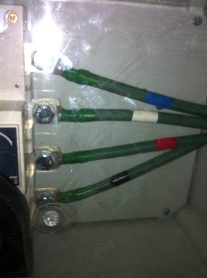 Línea general de alimentación  centralización de contadores 