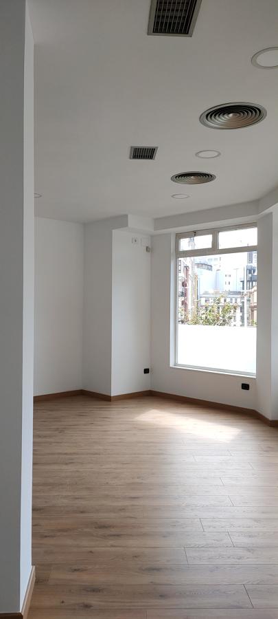 Después_ Cambio de uso de bar a oficinas