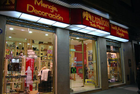 LOCAL COMERCIAL DE ARTICULOS DE HOGAR