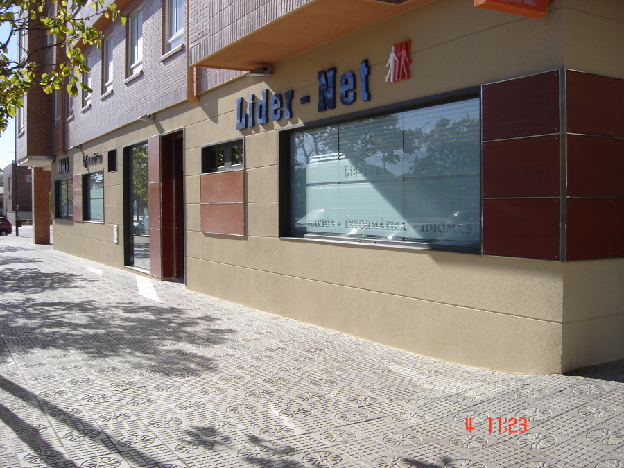 Local comercial para Academia