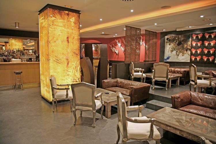 Locales comerciales con microcemento