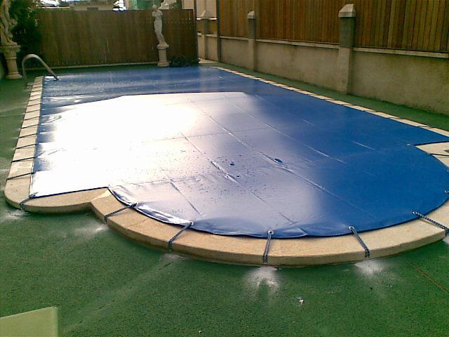 lona cubre piscinas