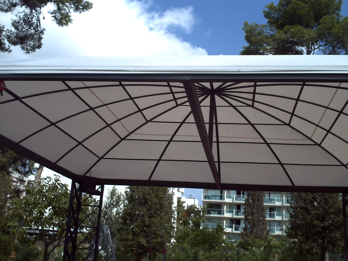 Lona para pérgola de jardín