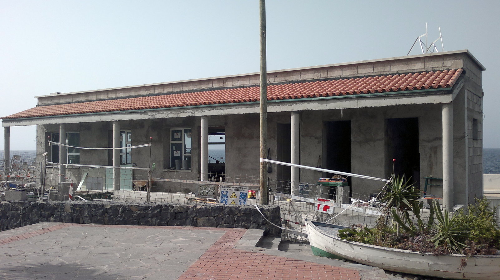 Lonja Pesquera Los Abrigos