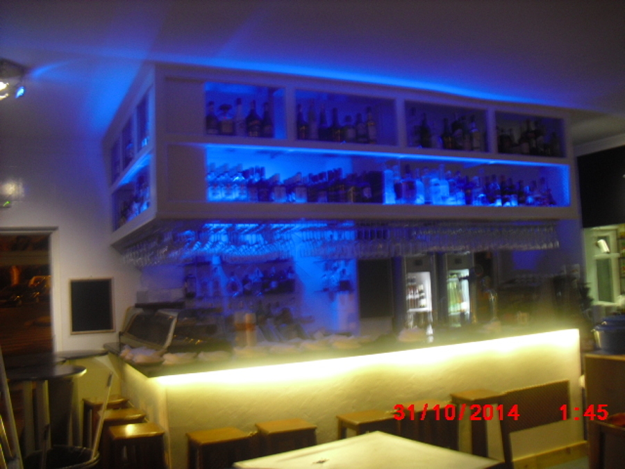 Lounge Bar "CAVA" en San pedro de Alcántara 