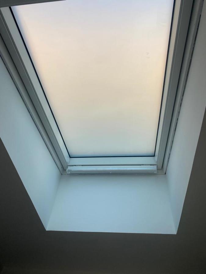 termiancion en pladur de huecos de ventana velux