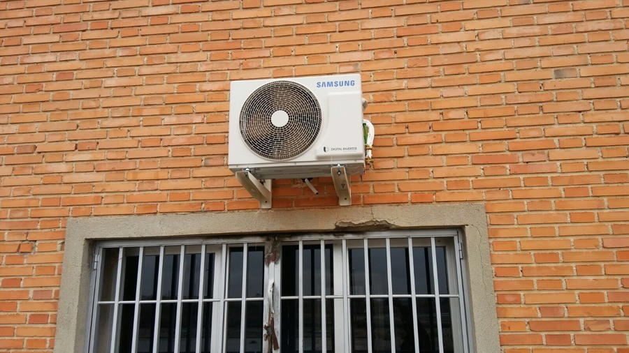 Instalación Aire acondicionado exterior