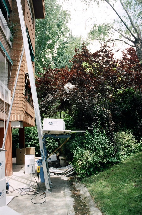 Máquina Montamuebles