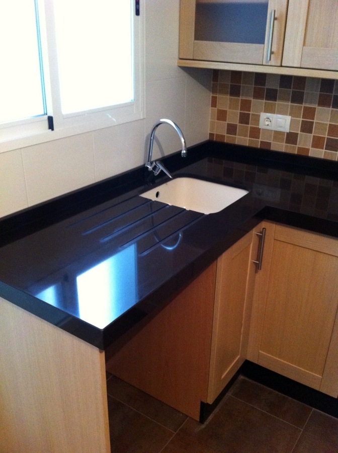 marmoles villena cocina quarella