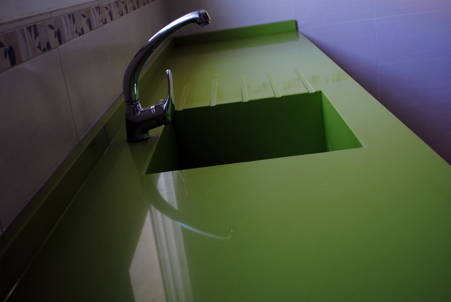 marmoles villena fregadero integrado silestone verde fun