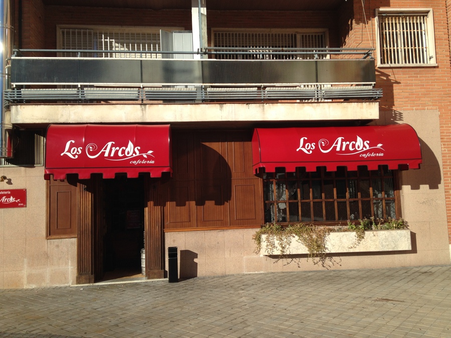 Marquesina para comercio