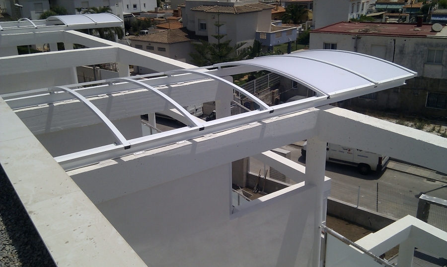 Marquesina de policarbonato