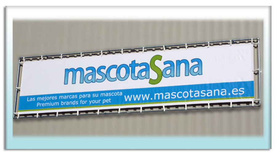 Mascotasana  fachada con lona