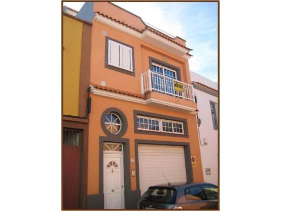 Construcción completa de vivienda unifamiliar