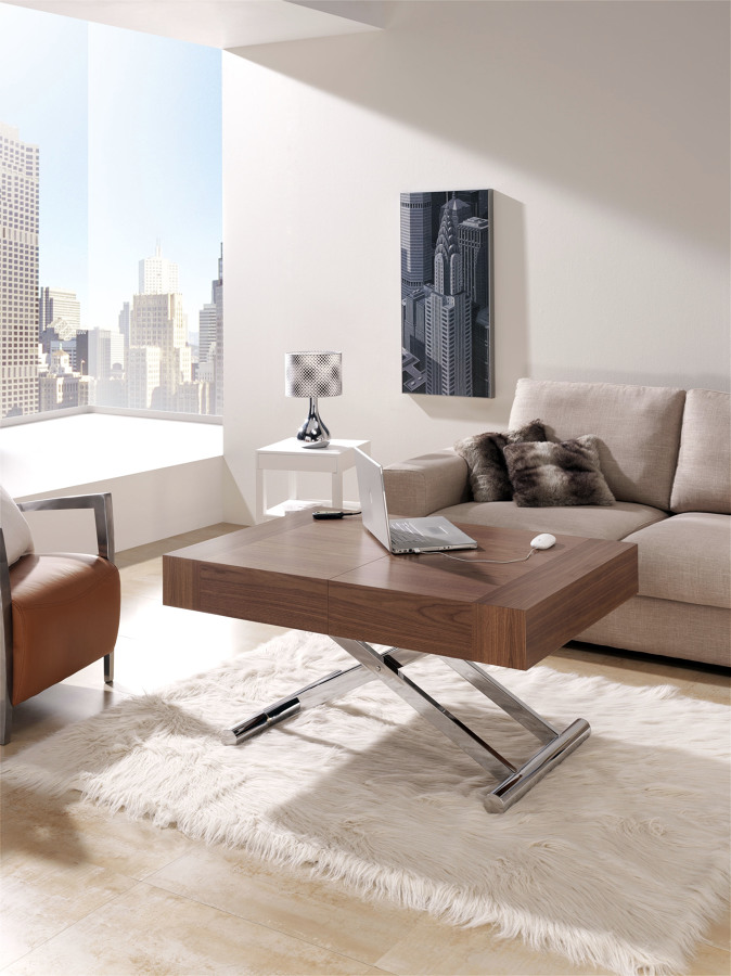 Mesa de diseño elevable.