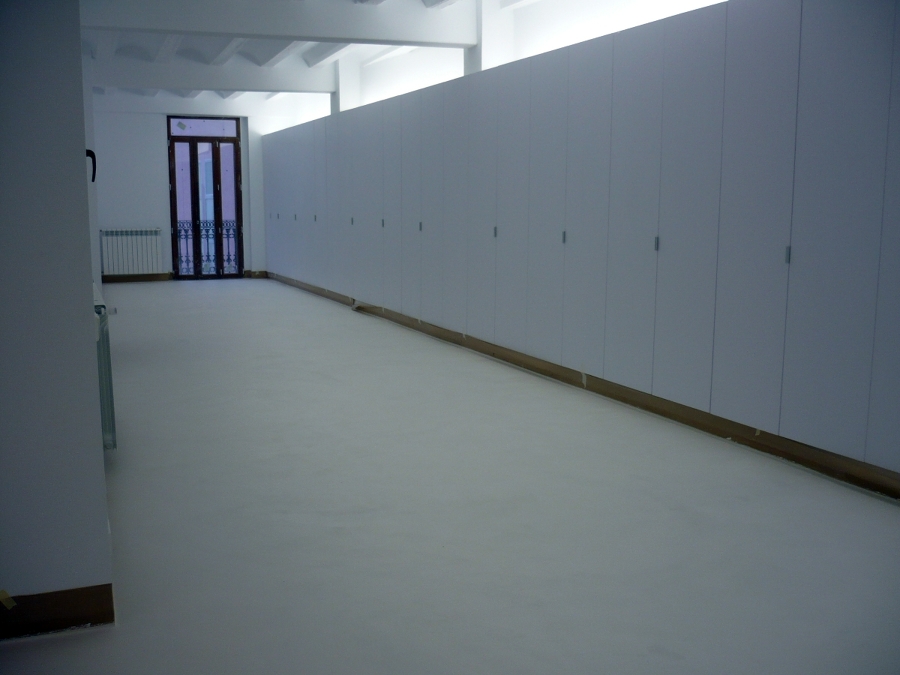 microcemento en color blanco 