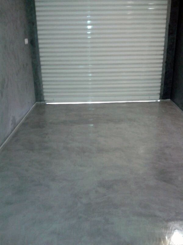 microcemento en garaje