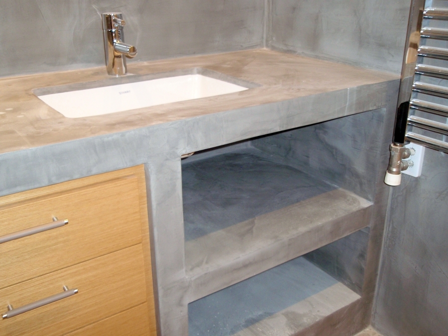 Microciment en un bany (Calella de Palafrugell)