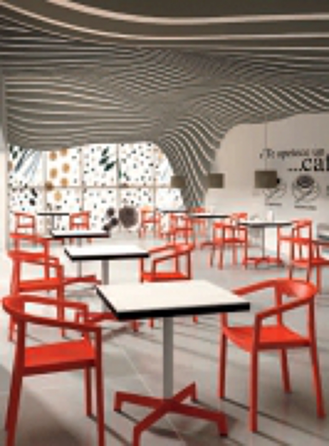 Mobiliario comercial interior 