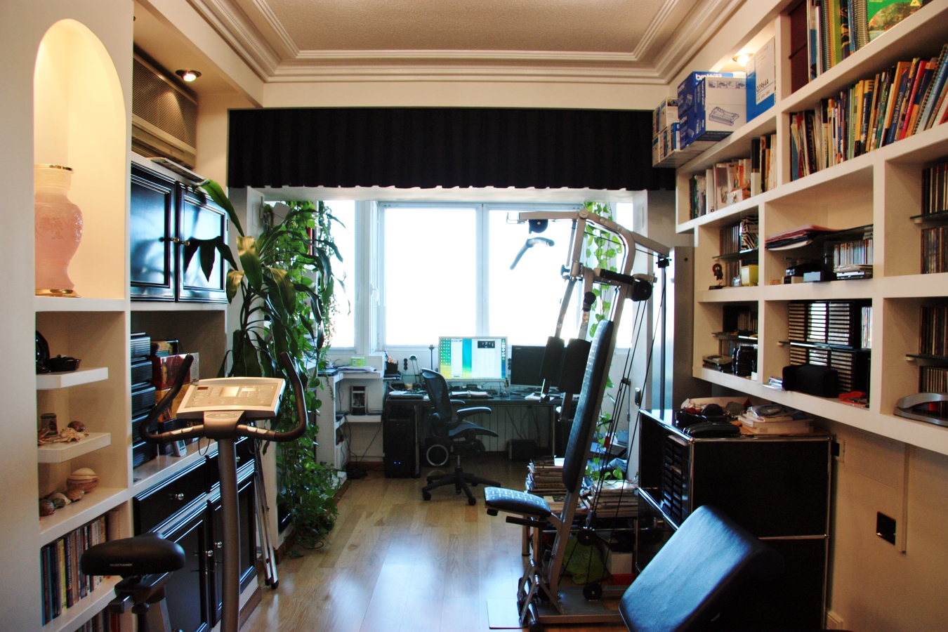 MOBILIARIO EN ESTUDIO  PISO MADRID CAPITAL