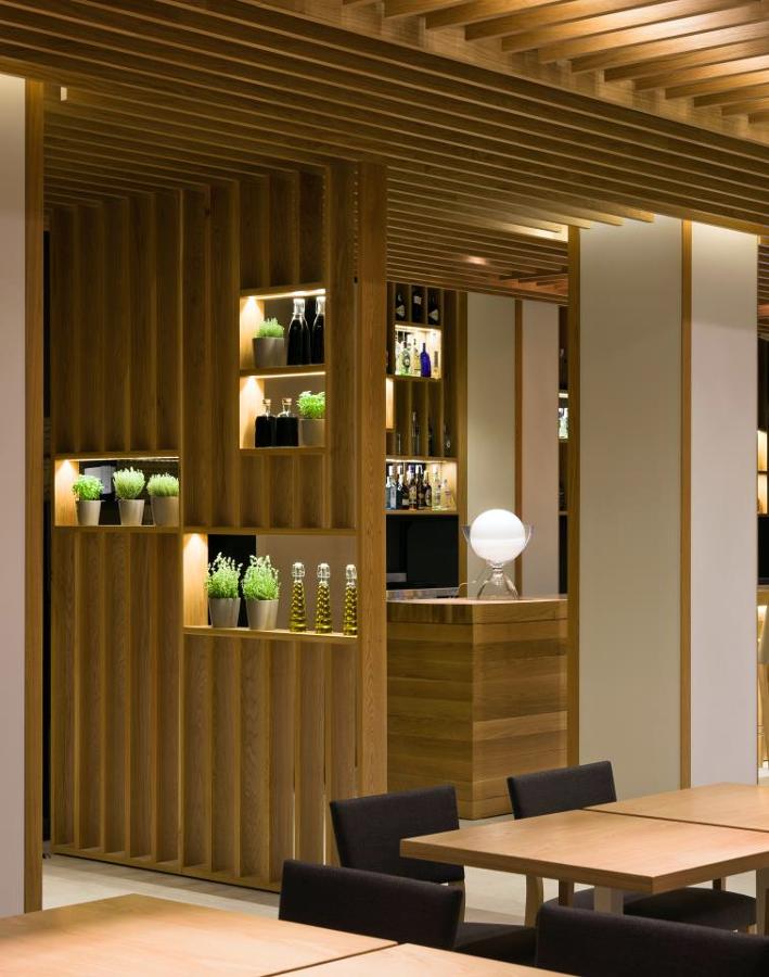 Mobiliario y decoración de restaurante en palma de Mallorca