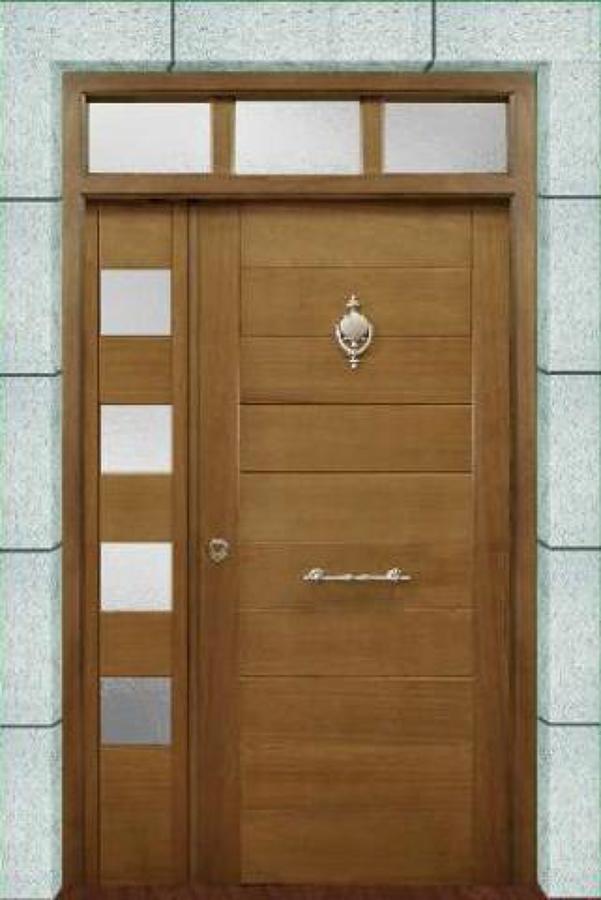 Puerta de calle madera maciza