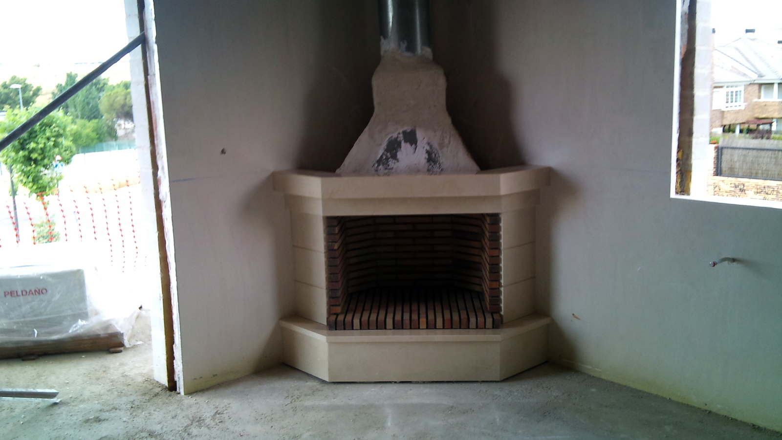 MODELO ALBA A-5 EN MÁRMOL CREMA MARFIL