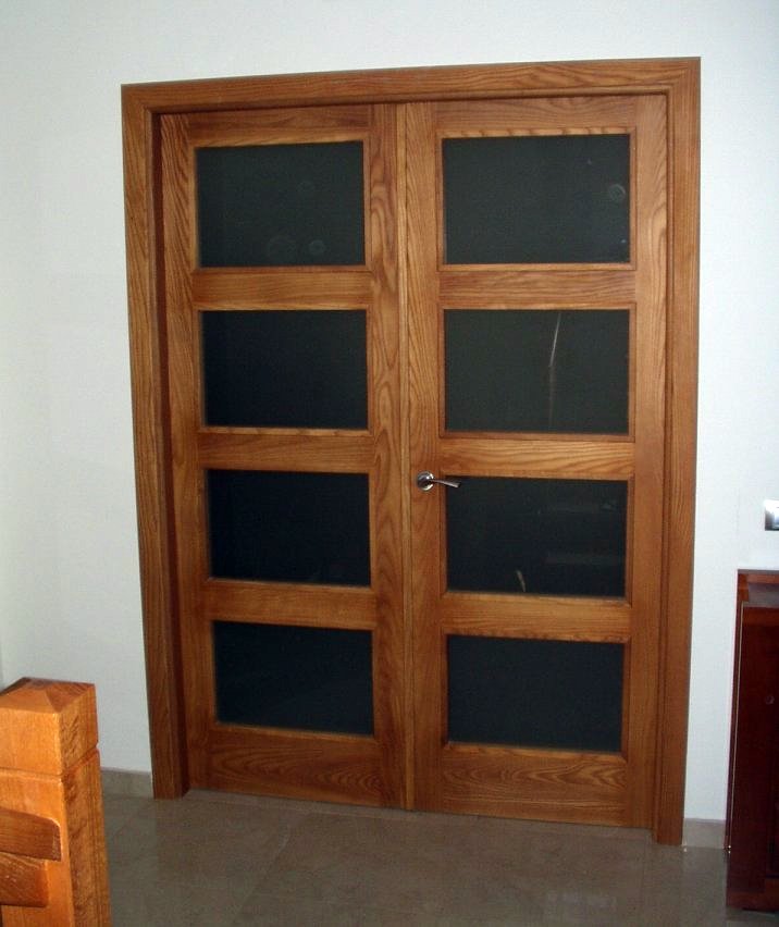 Modelo de puerta de salon