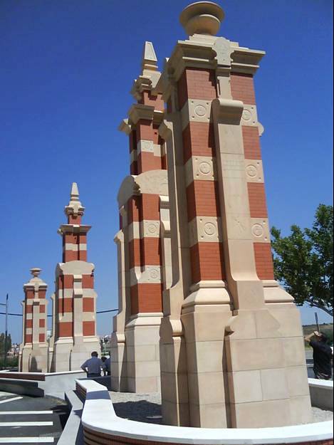 Monolitos Paseo de Linarejos