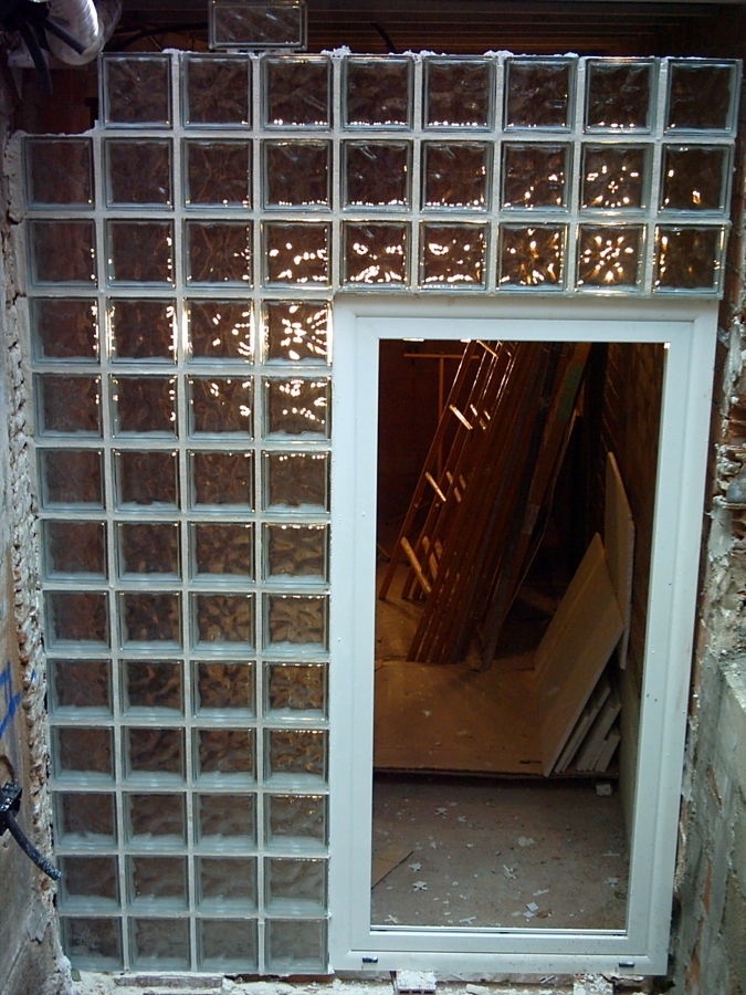 montaje completo de panel translúcido de Pv