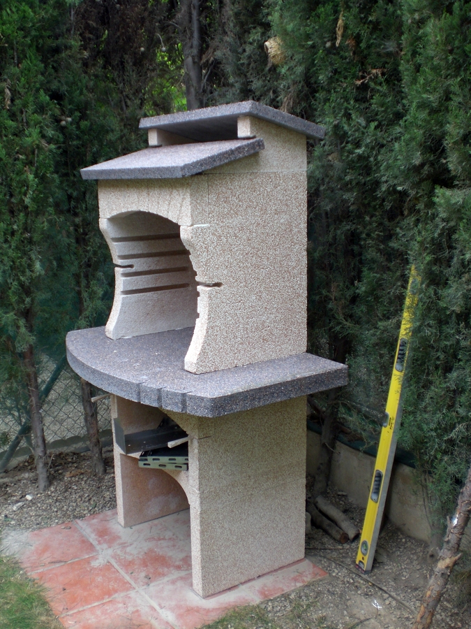 montaje de barbacoa.