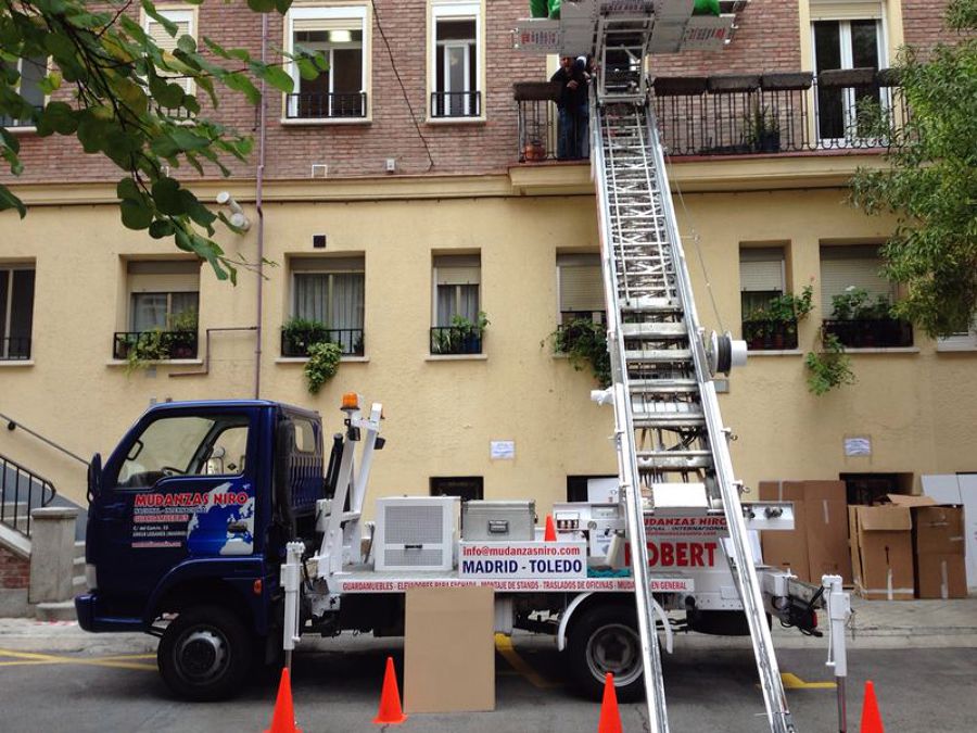 montamueble por fachada