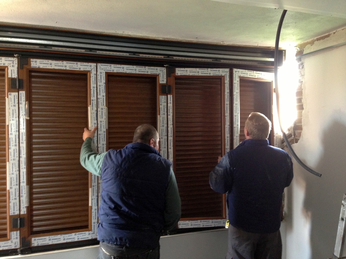 montar  ventanas  kromeling  en griñion 