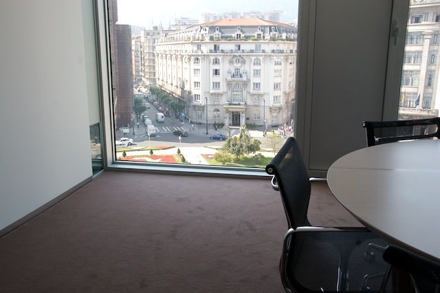 Moqueta de lana en despacho