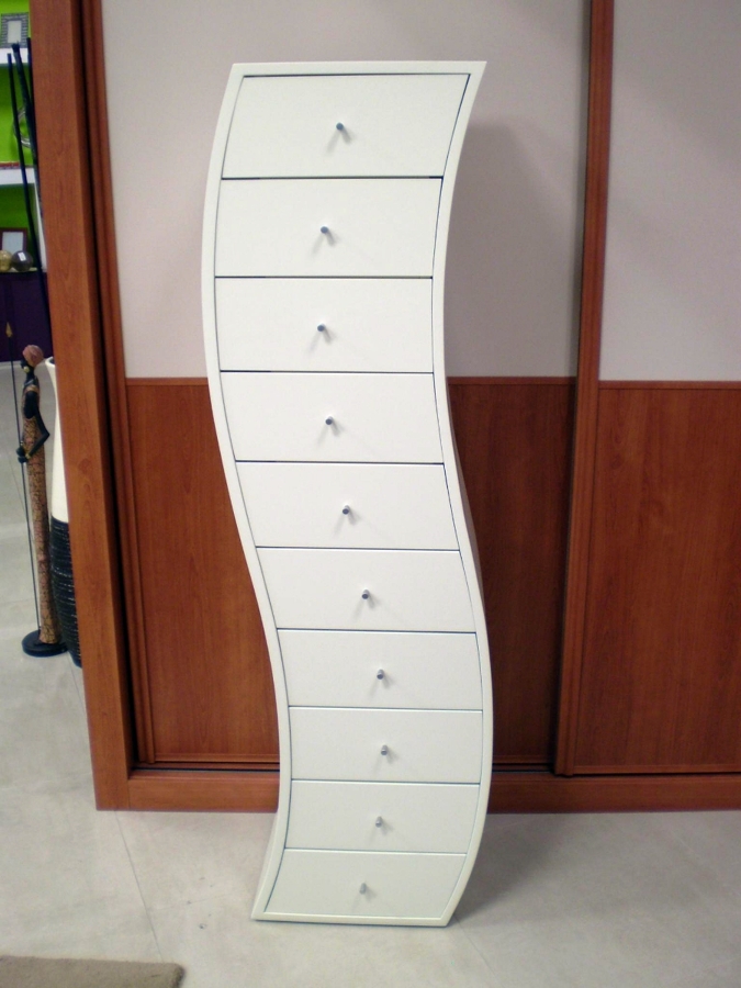 mueble auxiliar de diseño lacado