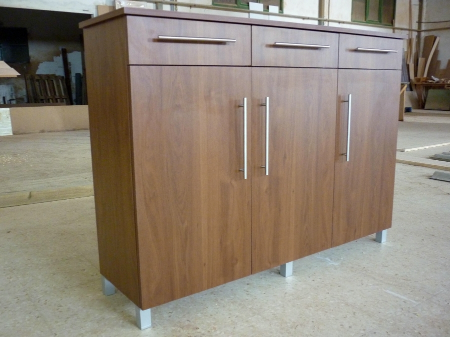 mueble auxiliar